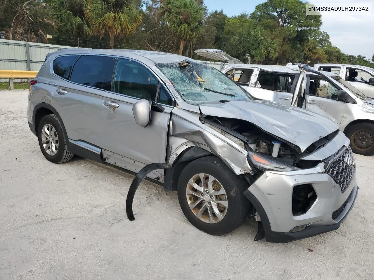 2020 Hyundai Santa Fe Sel VIN: 5NMS33AD9LH297342 Lot: 76260714