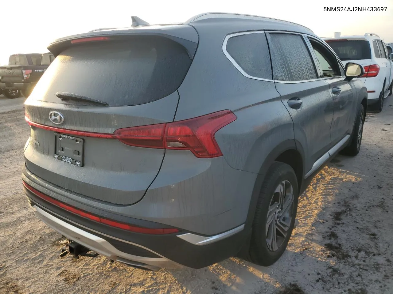 2022 Hyundai Santa Fe Sel VIN: 5NMS24AJ2NH433697 Lot: 74838954