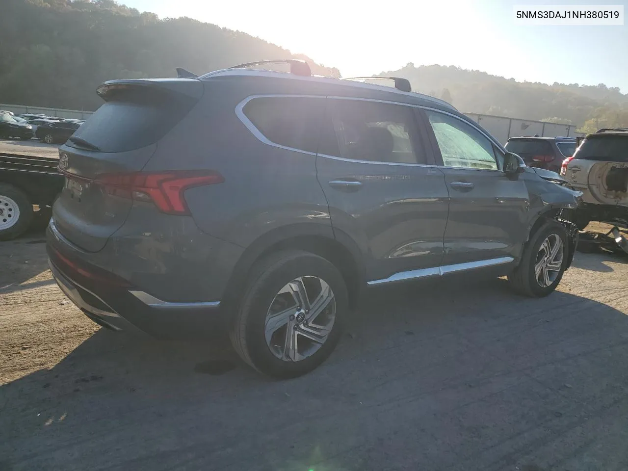 2022 Hyundai Santa Fe Sel VIN: 5NMS3DAJ1NH380519 Lot: 76916584