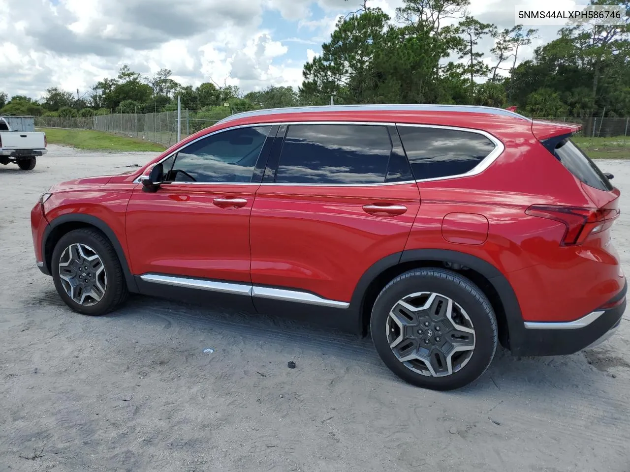 2023 Hyundai Santa Fe Limited VIN: 5NMS44ALXPH586746 Lot: 60882514