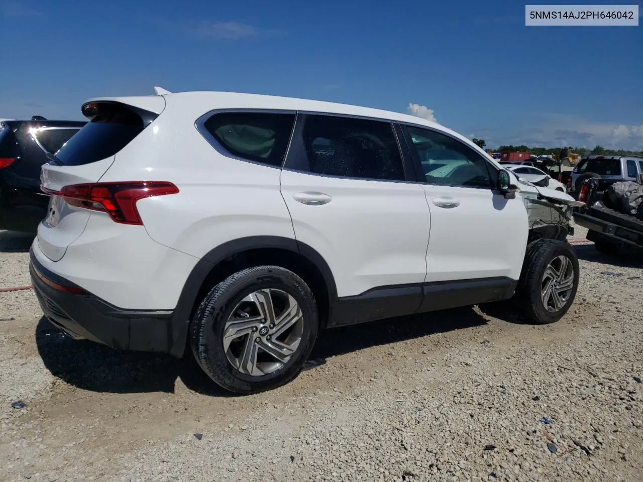 5NMS14AJ2PH646042 2023 Hyundai Santa Fe Se