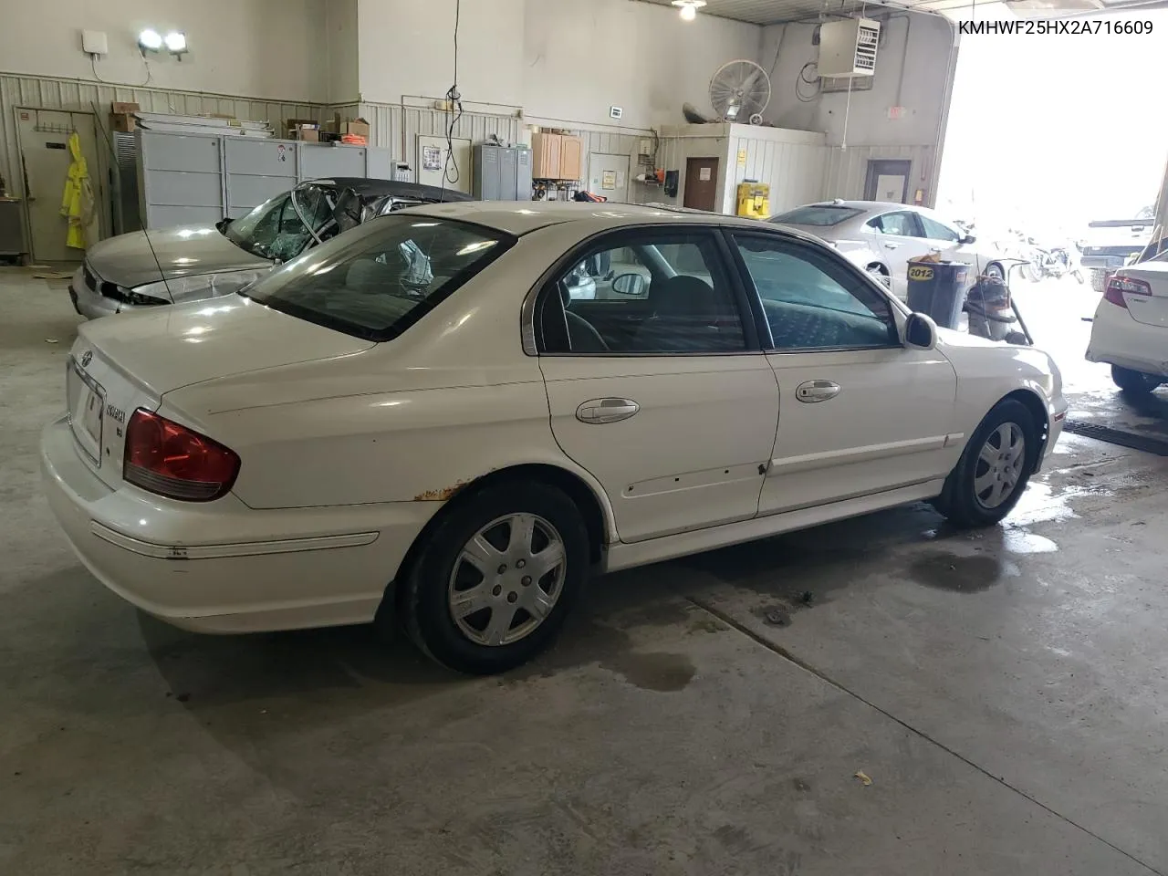 KMHWF25HX2A716609 2002 Hyundai Sonata Gl