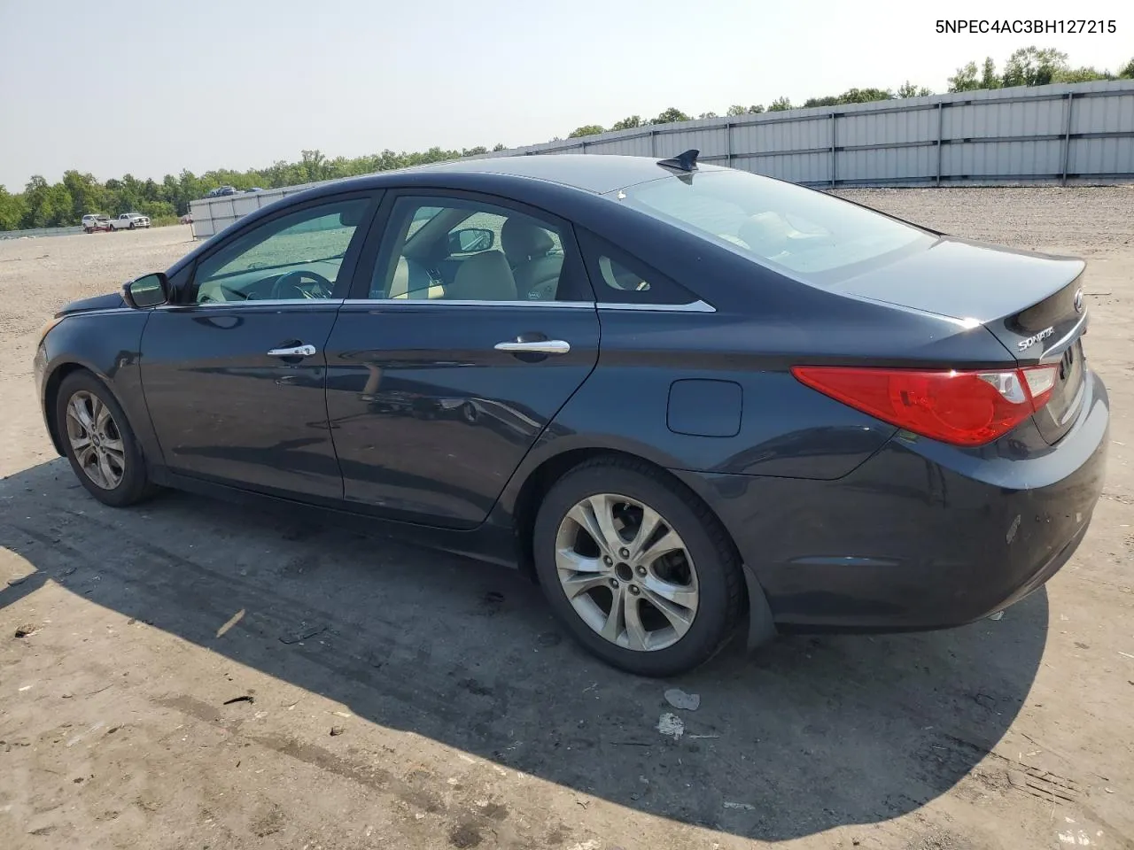 5NPEC4AC3BH127215 2011 Hyundai Sonata Se