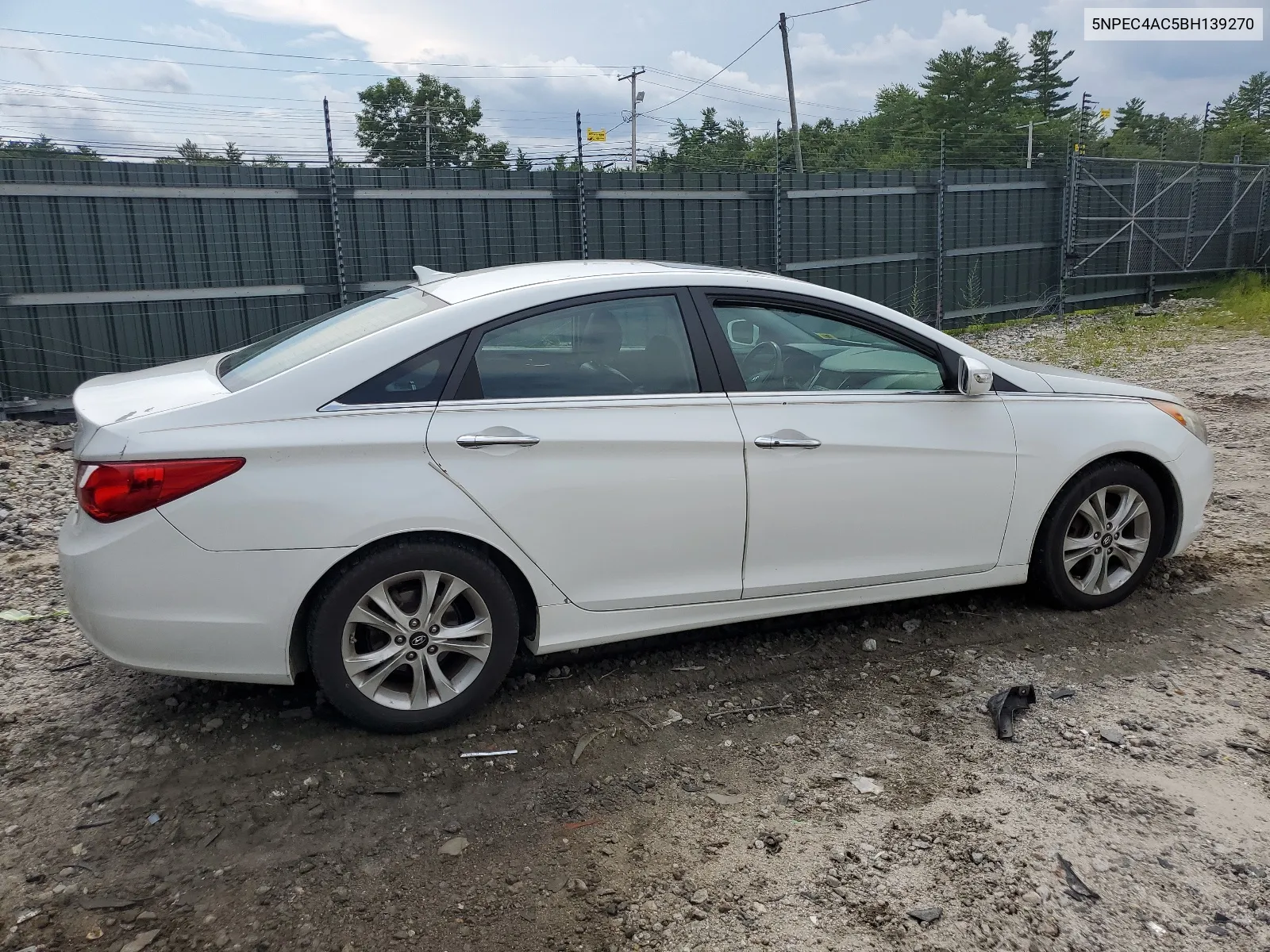 5NPEC4AC5BH139270 2011 Hyundai Sonata Se