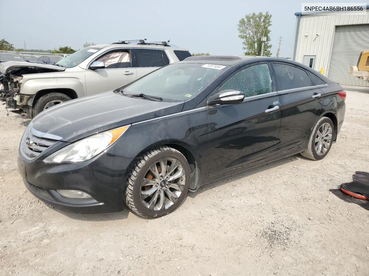 5NPEC4AB6BH186556 2011 Hyundai Sonata Se