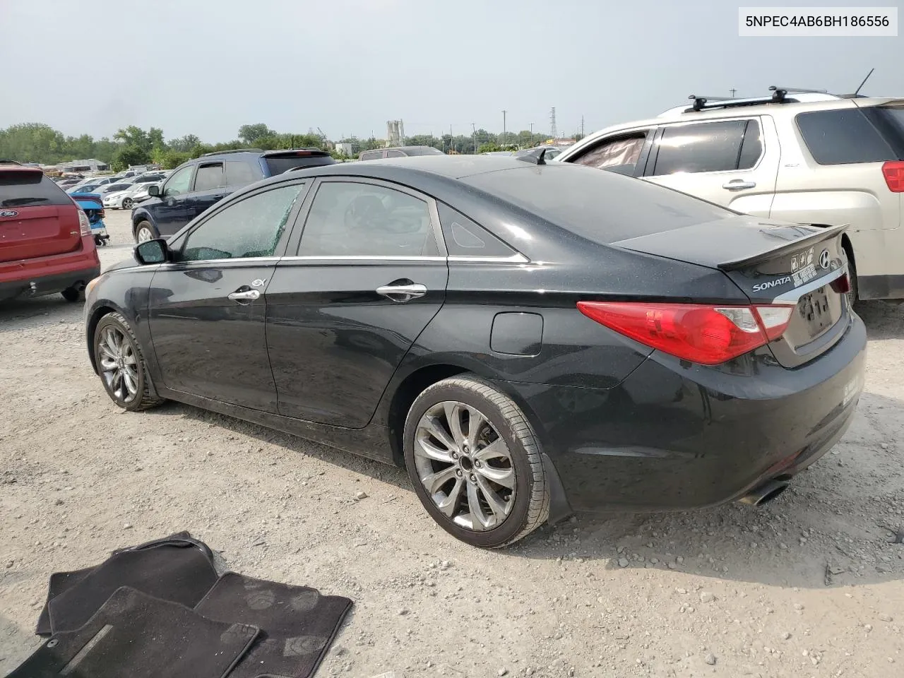 5NPEC4AB6BH186556 2011 Hyundai Sonata Se