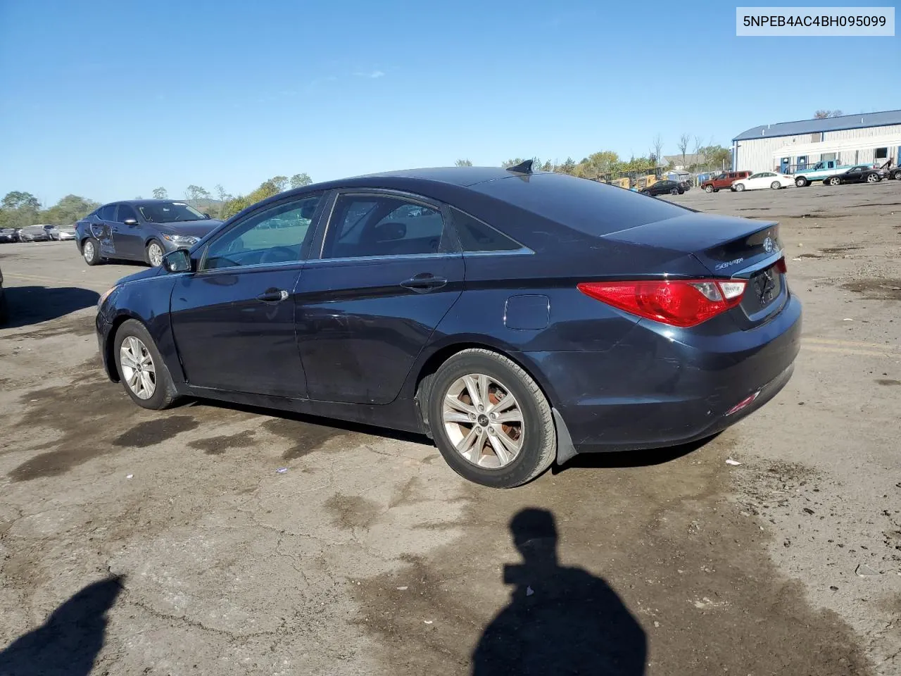 5NPEB4AC4BH095099 2011 Hyundai Sonata Gls