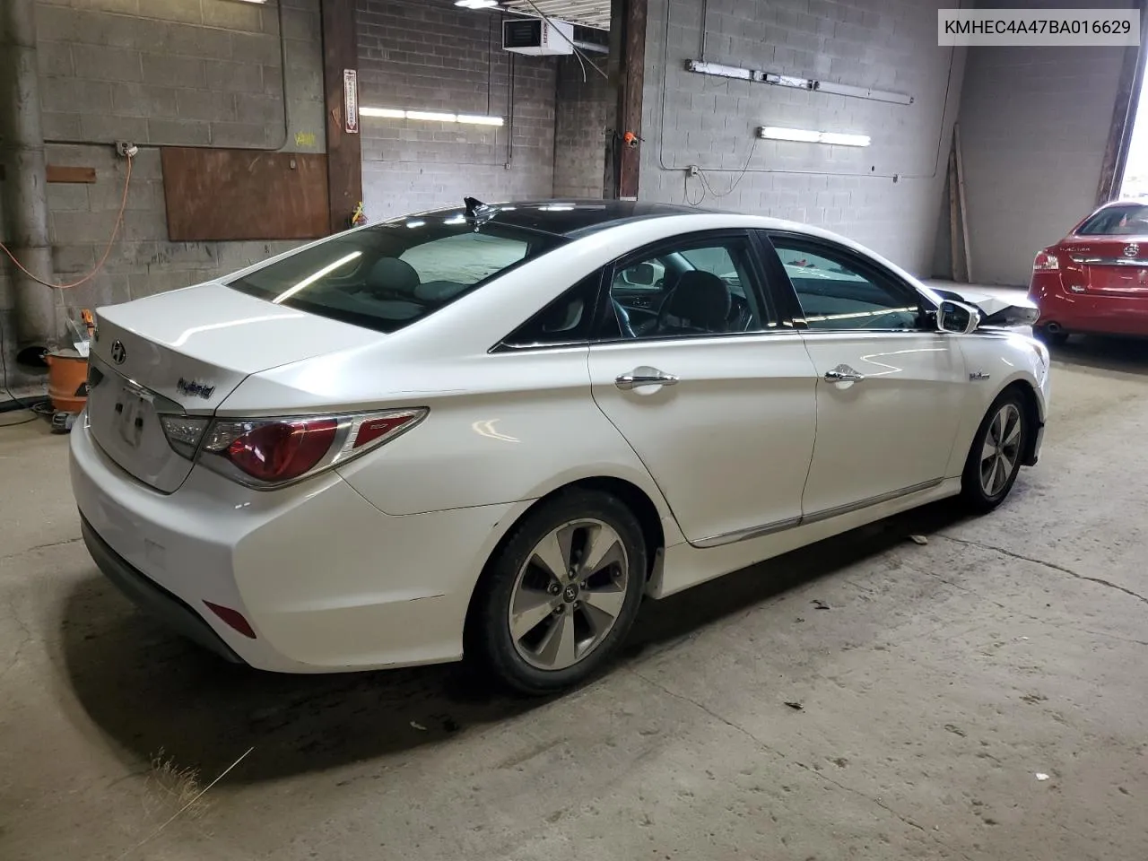 2011 Hyundai Sonata Hybrid VIN: KMHEC4A47BA016629 Lot: 75920434