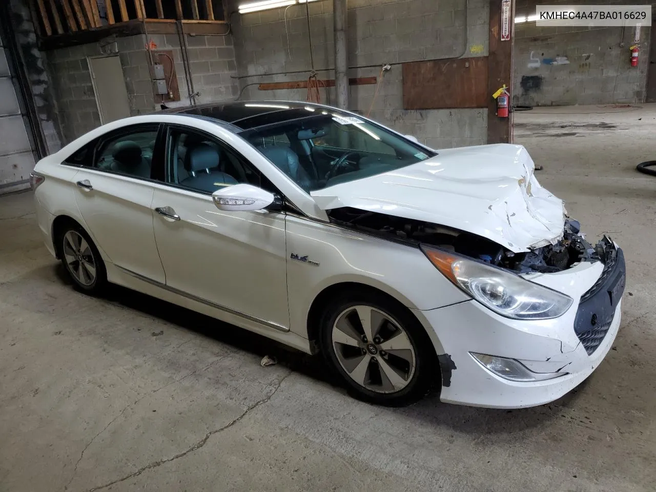 2011 Hyundai Sonata Hybrid VIN: KMHEC4A47BA016629 Lot: 75920434