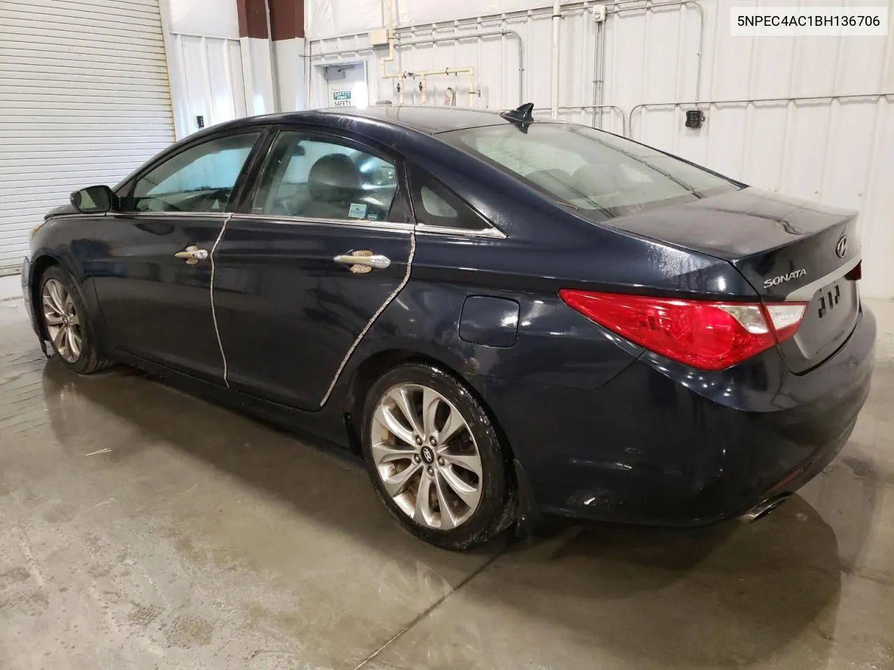 2011 Hyundai Sonata Se VIN: 5NPEC4AC1BH136706 Lot: 76523554