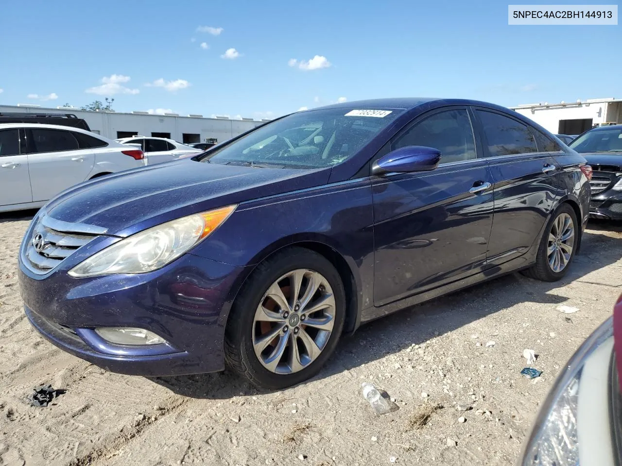 5NPEC4AC2BH144913 2011 Hyundai Sonata Se