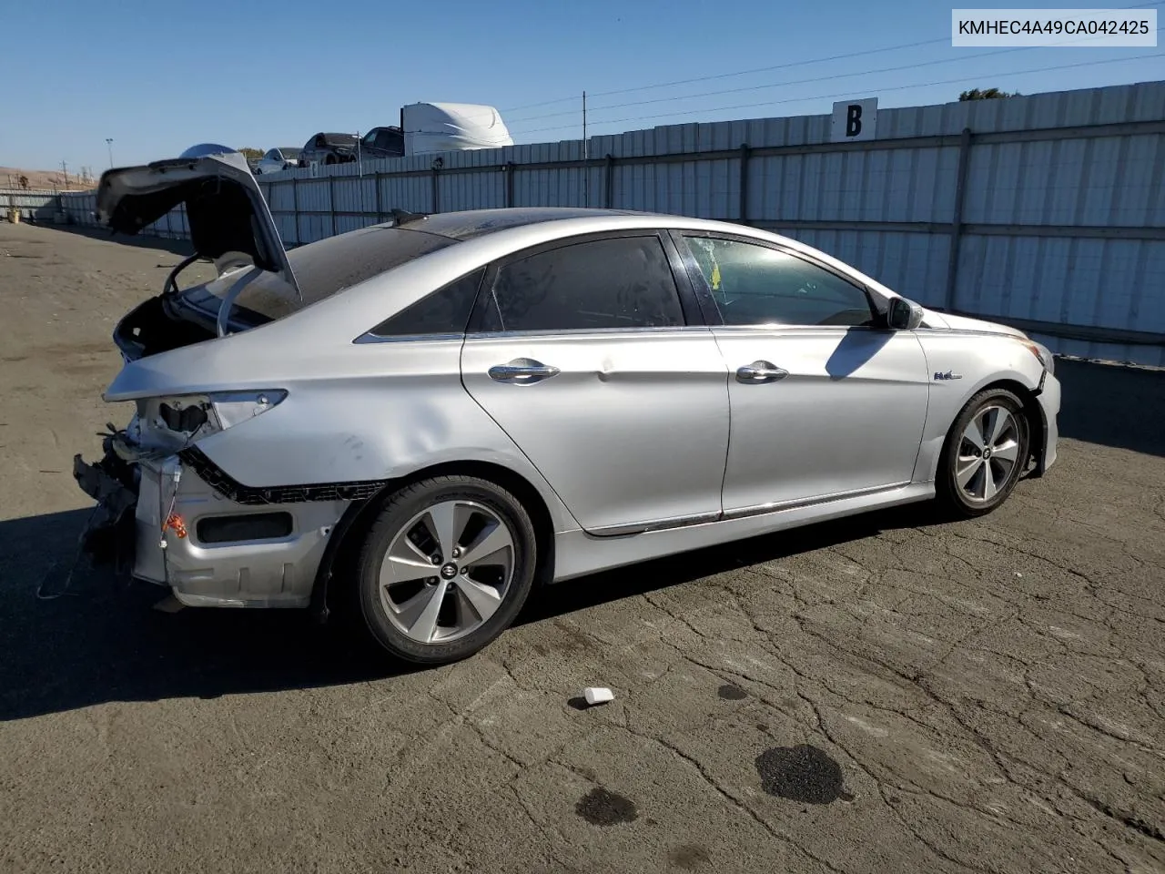 2012 Hyundai Sonata Hybrid VIN: KMHEC4A49CA042425 Lot: 77840144