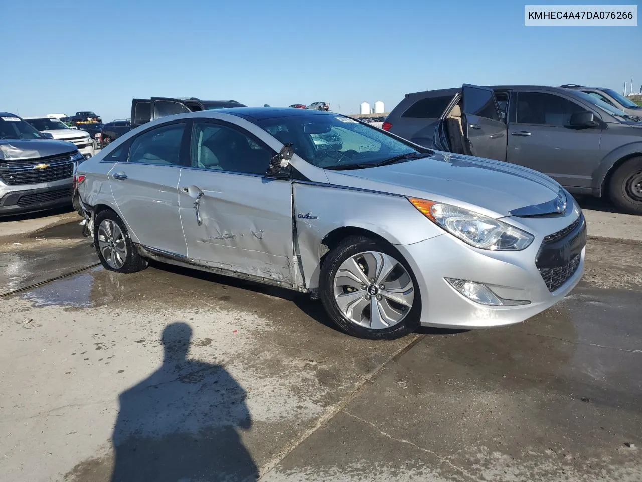 KMHEC4A47DA076266 2013 Hyundai Sonata Hybrid