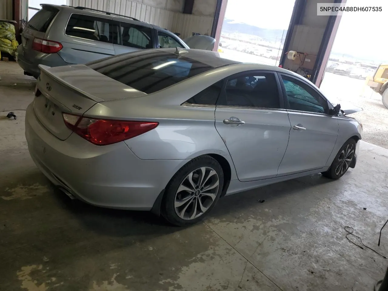 5NPEC4AB8DH607535 2013 Hyundai Sonata Se