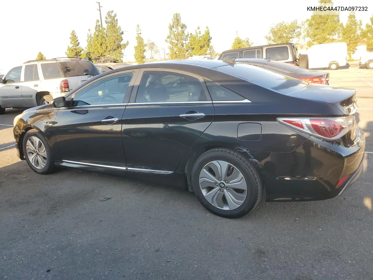 2013 Hyundai Sonata Hybrid VIN: KMHEC4A47DA097232 Lot: 70871414