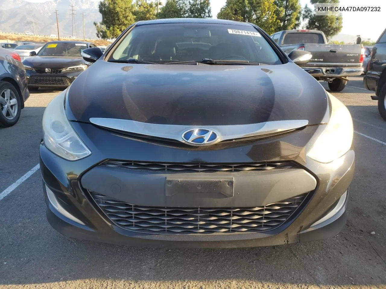 2013 Hyundai Sonata Hybrid VIN: KMHEC4A47DA097232 Lot: 70871414