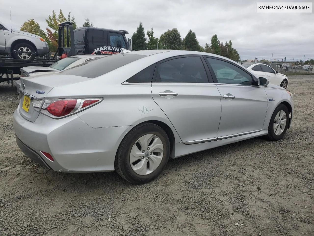 KMHEC4A47DA065607 2013 Hyundai Sonata Hybrid