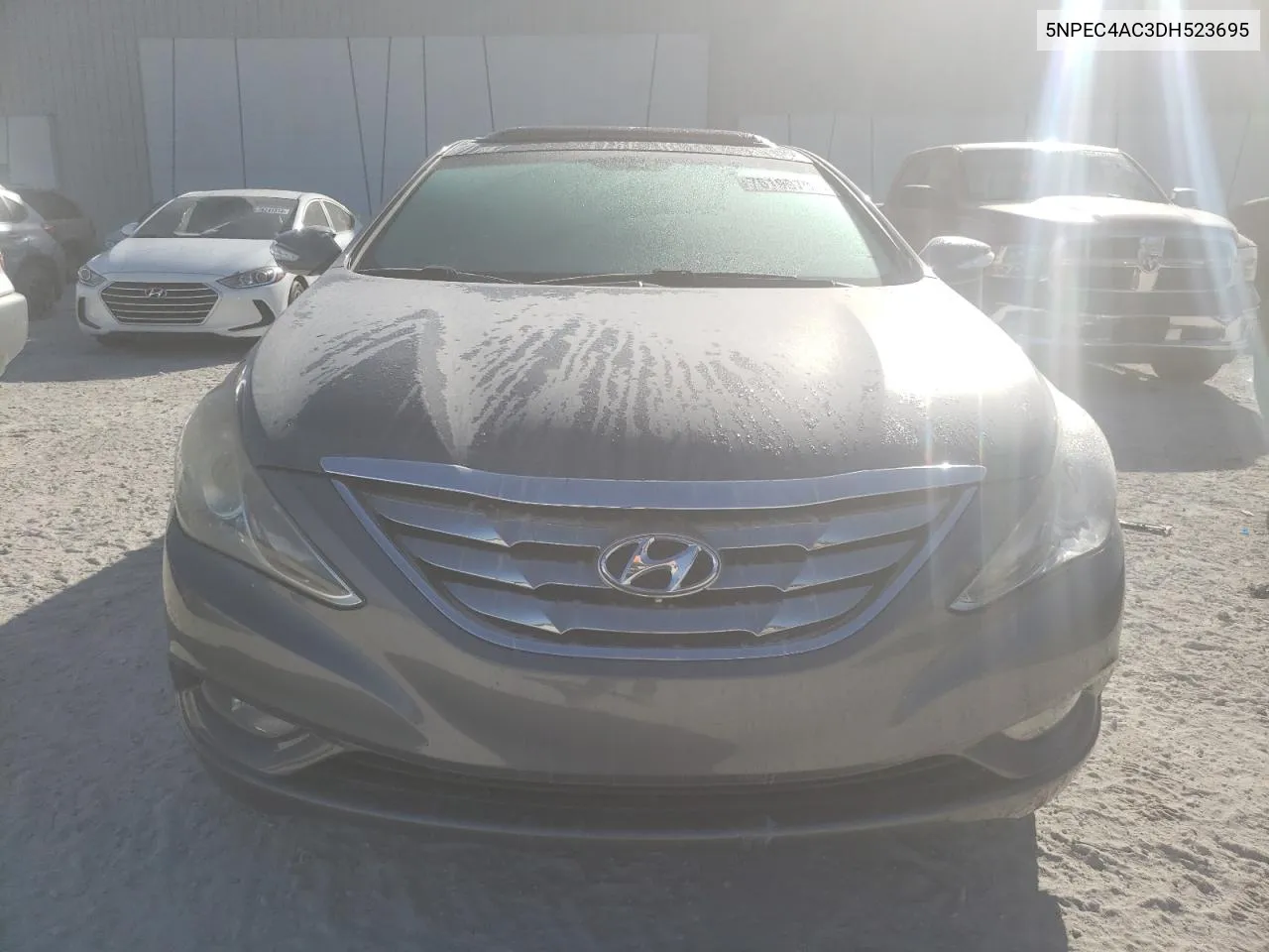 5NPEC4AC3DH523695 2013 Hyundai Sonata Se