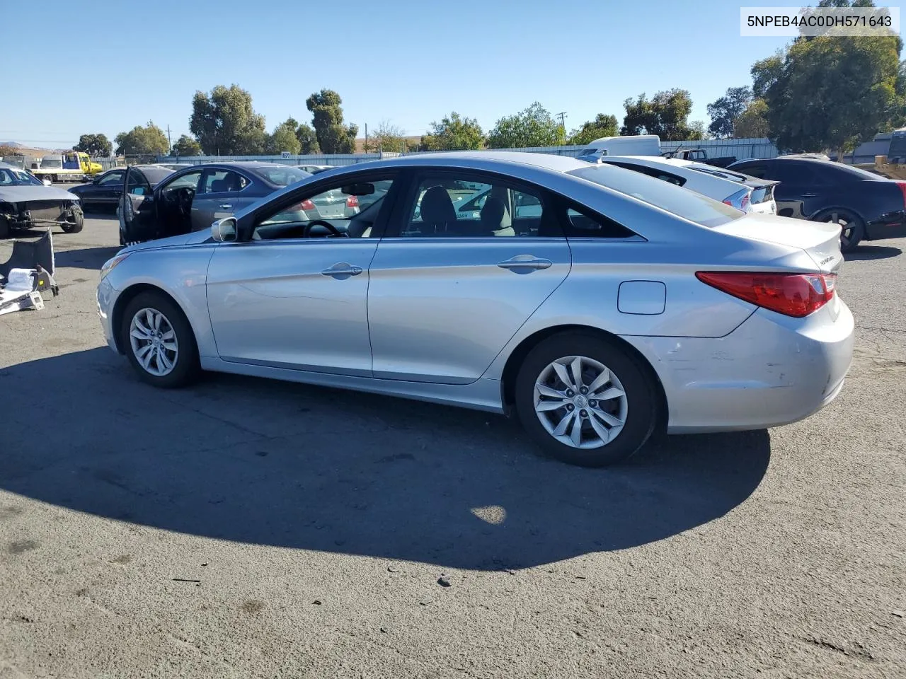 5NPEB4AC0DH571643 2013 Hyundai Sonata Gls