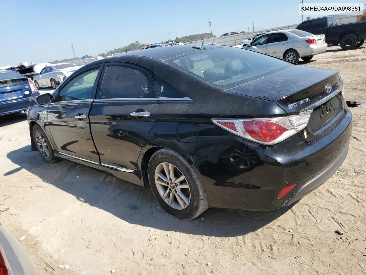 2013 Hyundai Sonata Hybrid VIN: KMHEC4A49DA098351 Lot: 78028124