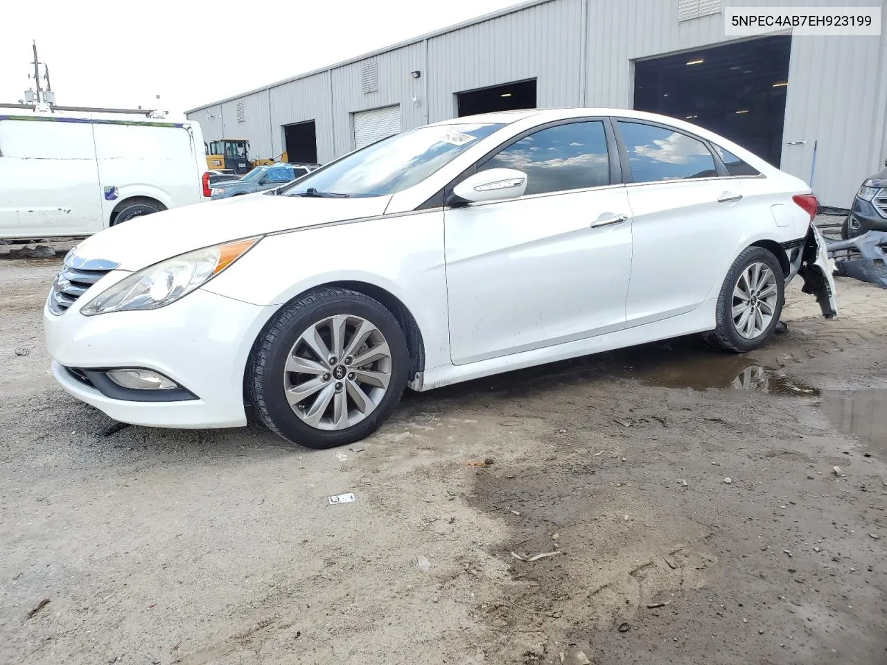 5NPEC4AB7EH923199 2014 Hyundai Sonata Se