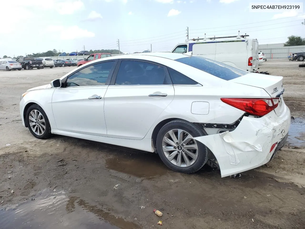 5NPEC4AB7EH923199 2014 Hyundai Sonata Se