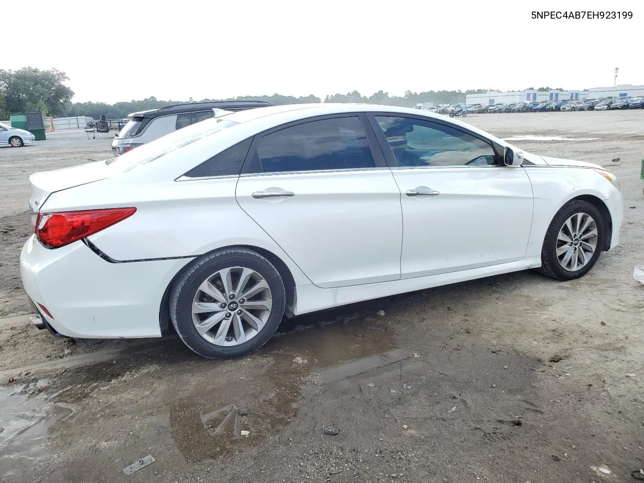 5NPEC4AB7EH923199 2014 Hyundai Sonata Se