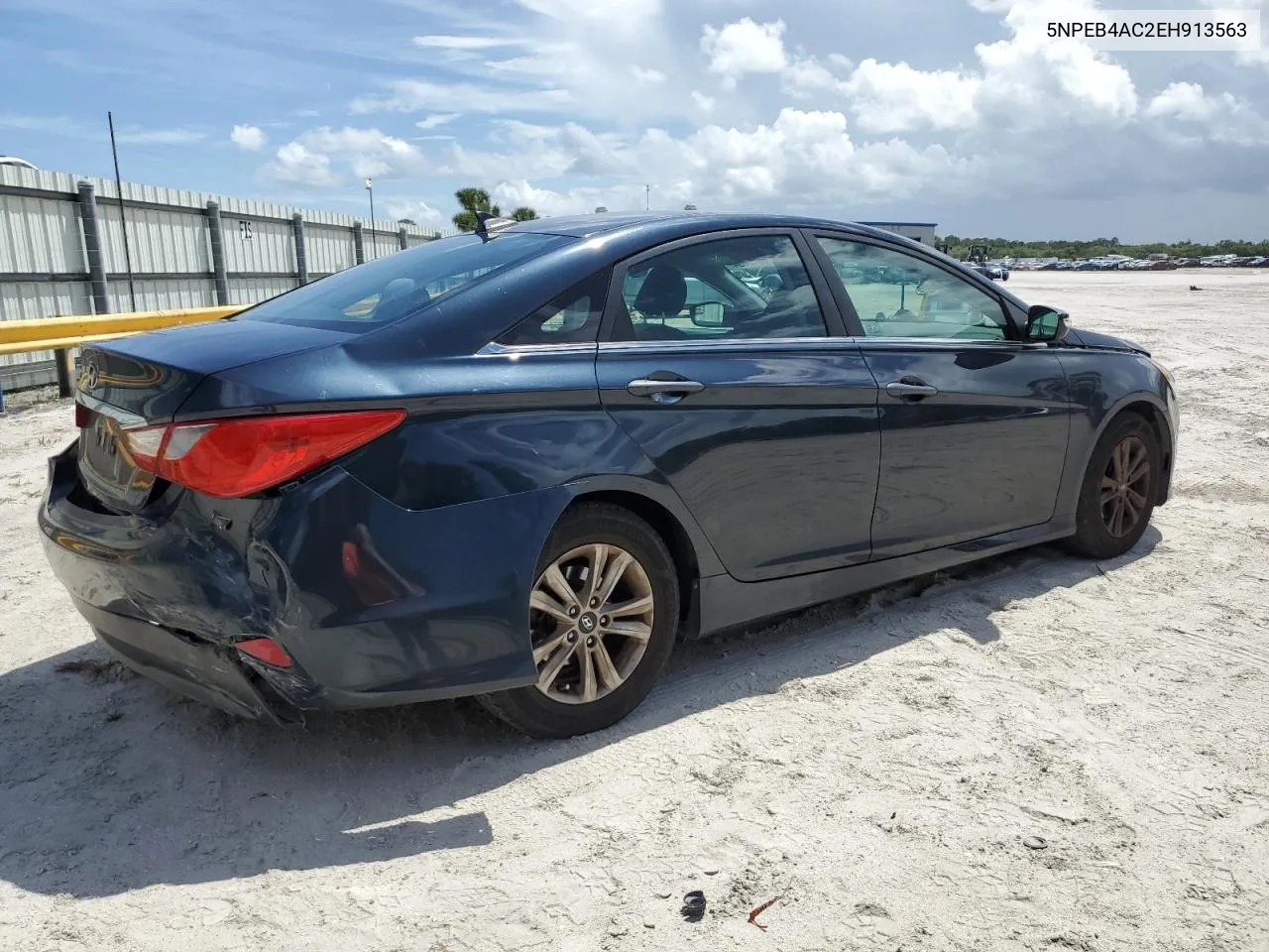 5NPEB4AC2EH913563 2014 Hyundai Sonata Gls