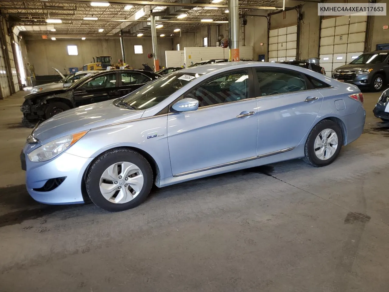 2014 Hyundai Sonata Hybrid VIN: KMHEC4A4XEA117653 Lot: 77566064