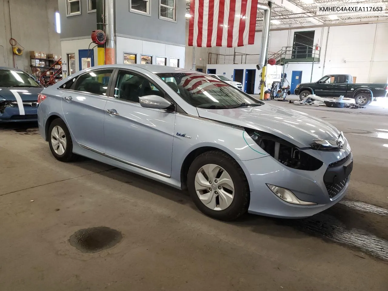 2014 Hyundai Sonata Hybrid VIN: KMHEC4A4XEA117653 Lot: 77566064