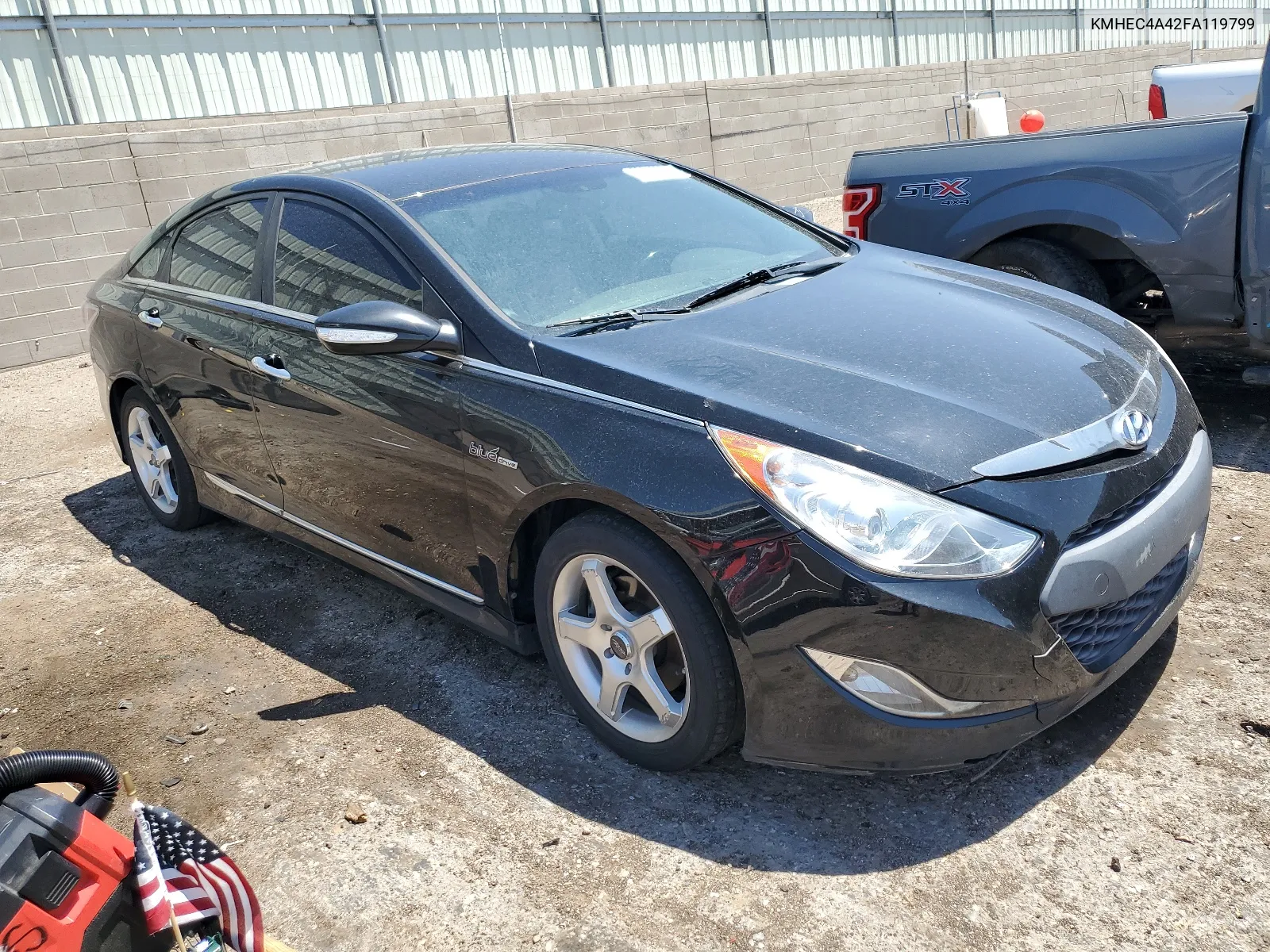 2015 Hyundai Sonata Hybrid VIN: KMHEC4A42FA119799 Lot: 62913394