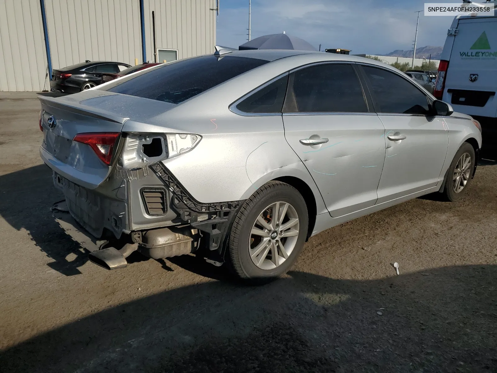 2015 Hyundai Sonata Se VIN: 5NPE24AF0FH233558 Lot: 63876644