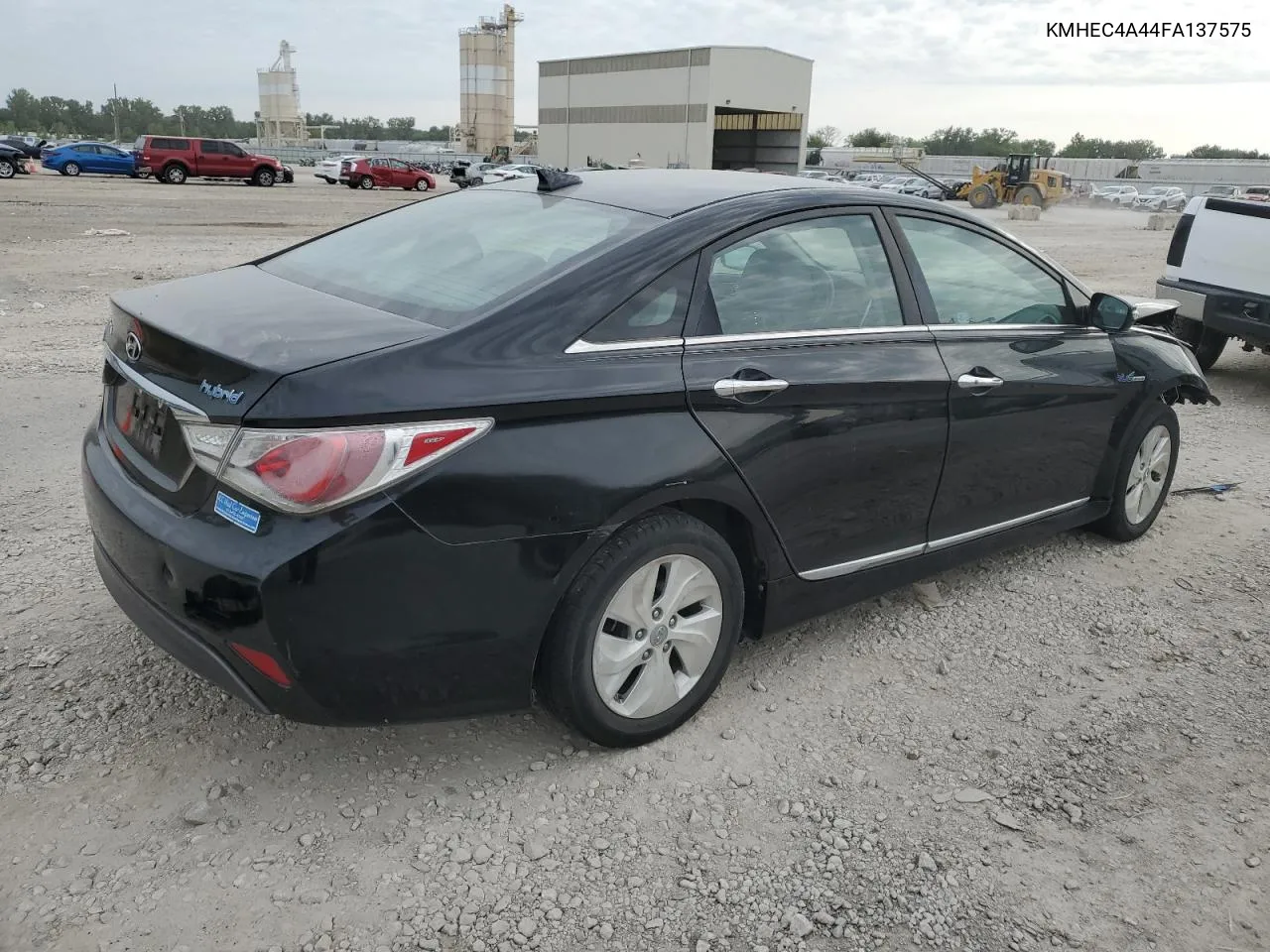 2015 Hyundai Sonata Hybrid VIN: KMHEC4A44FA137575 Lot: 68550874