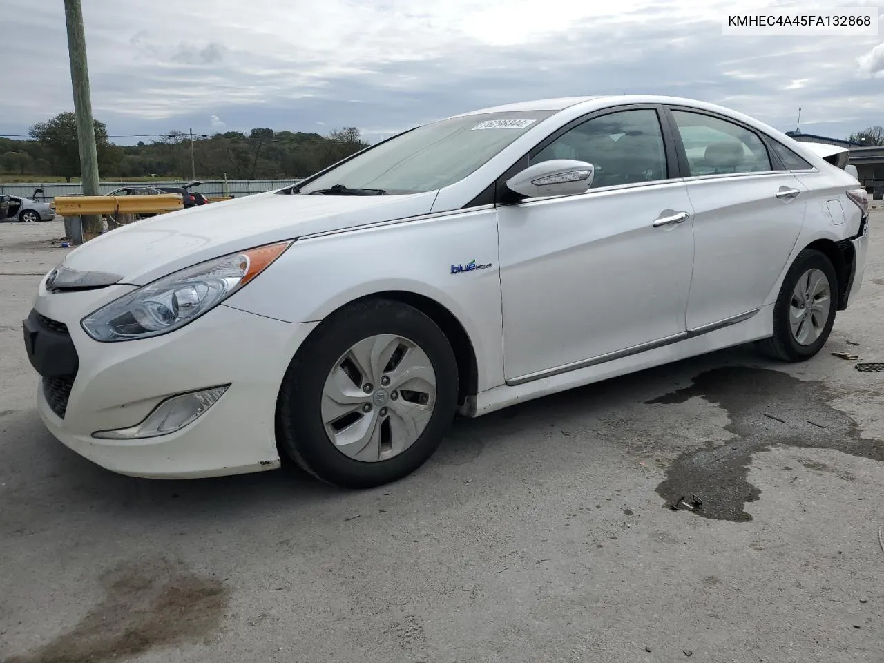 2015 Hyundai Sonata Hybrid VIN: KMHEC4A45FA132868 Lot: 76298344