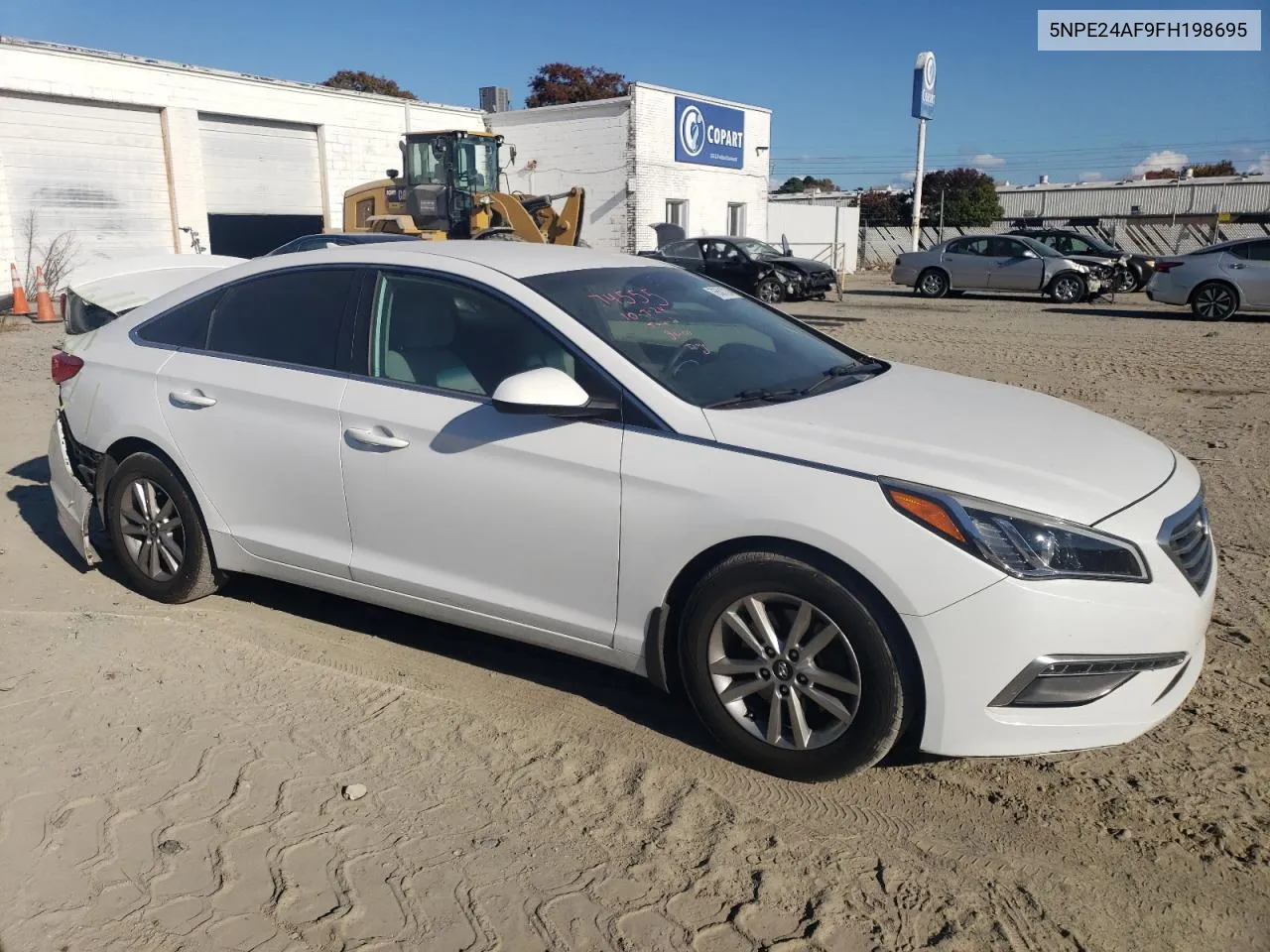 2015 Hyundai Sonata Se VIN: 5NPE24AF9FH198695 Lot: 76561224