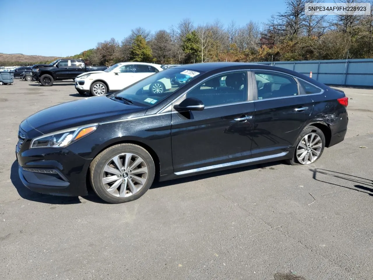 2015 Hyundai Sonata Sport VIN: 5NPE34AF9FH228923 Lot: 76778594