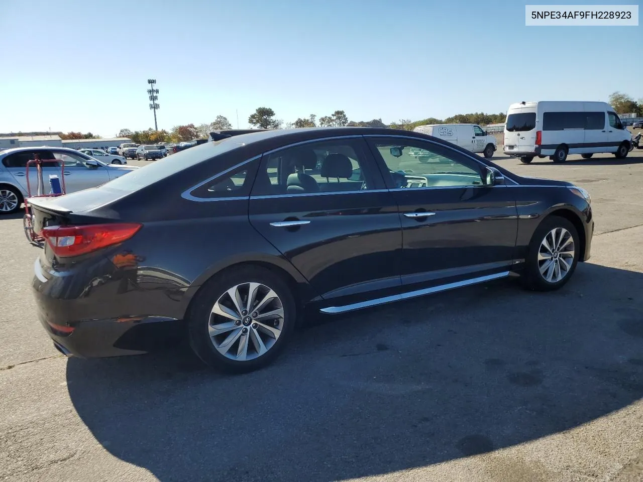 2015 Hyundai Sonata Sport VIN: 5NPE34AF9FH228923 Lot: 76778594