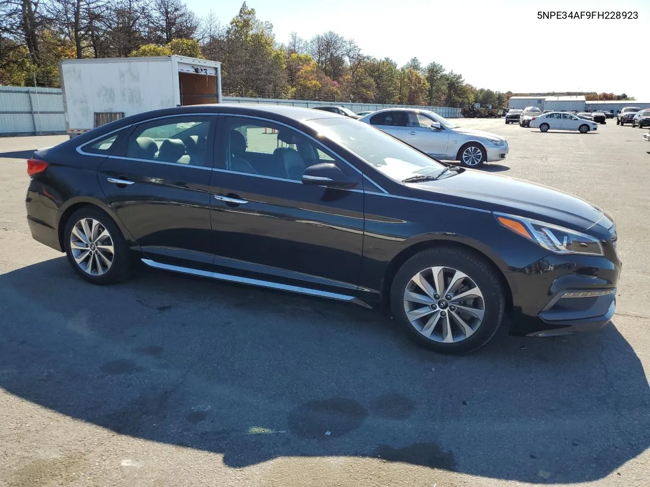 2015 Hyundai Sonata Sport VIN: 5NPE34AF9FH228923 Lot: 76778594