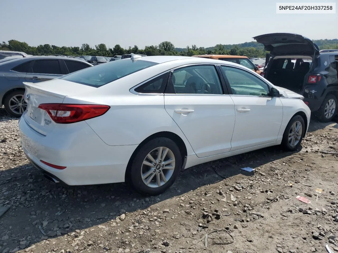 5NPE24AF2GH337258 2016 Hyundai Sonata Se