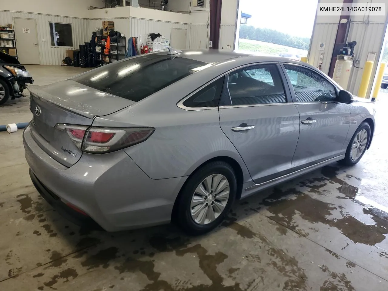 2016 Hyundai Sonata Hybrid VIN: KMHE24L14GA019078 Lot: 71871864