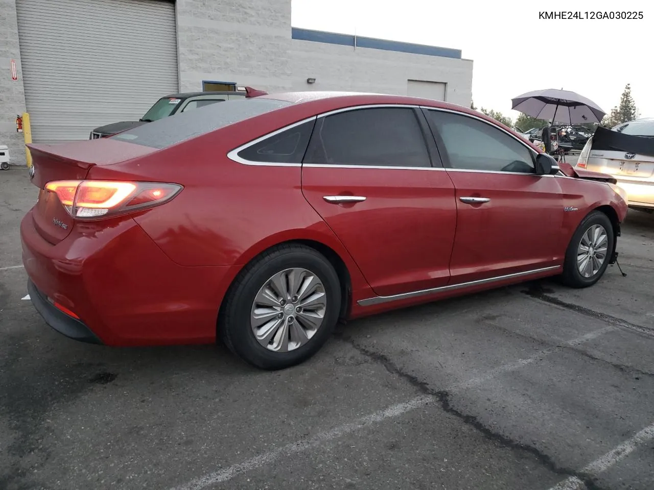 2016 Hyundai Sonata Hybrid VIN: KMHE24L12GA030225 Lot: 72815824