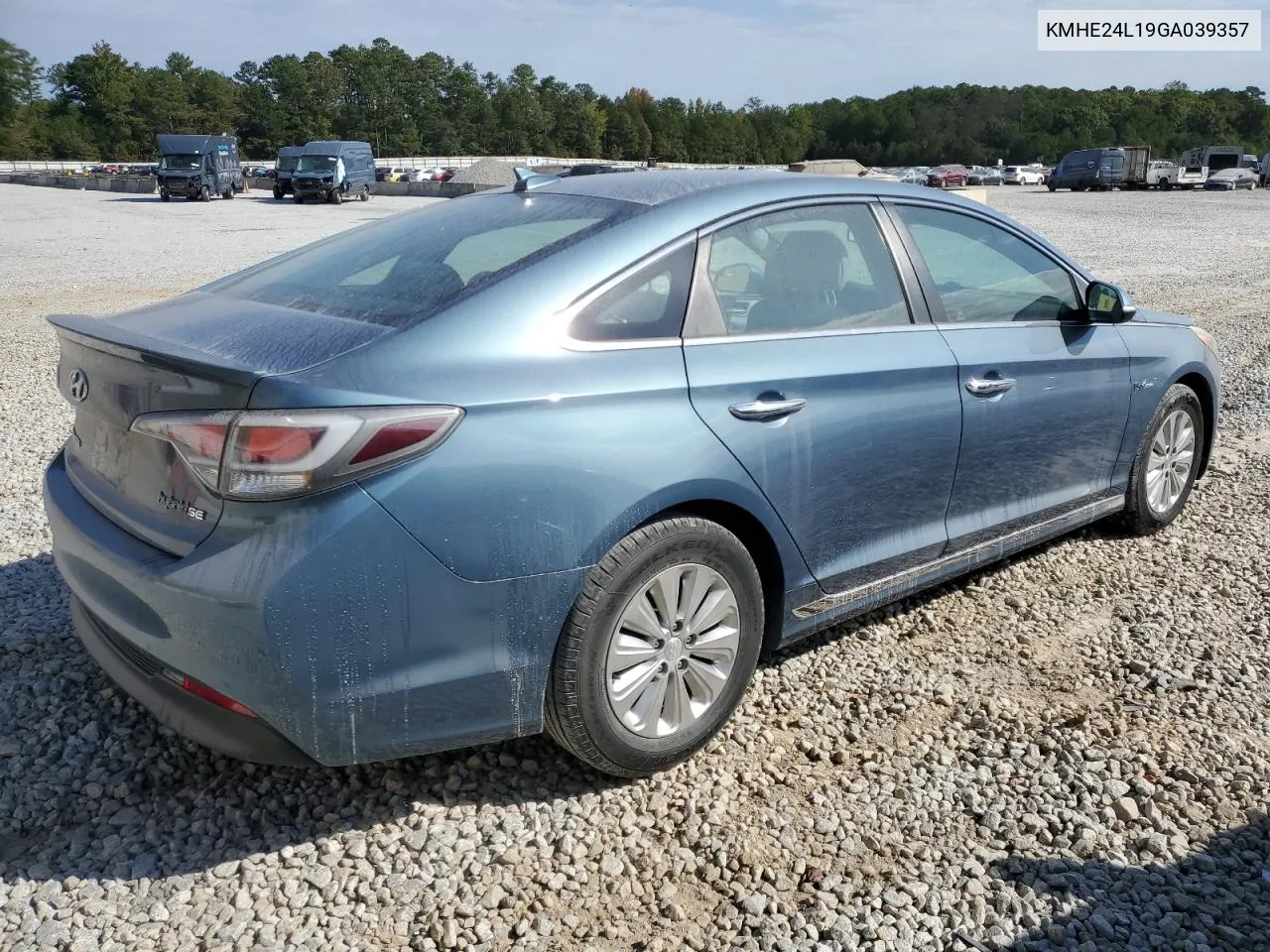 2016 Hyundai Sonata Hybrid VIN: KMHE24L19GA039357 Lot: 76013904