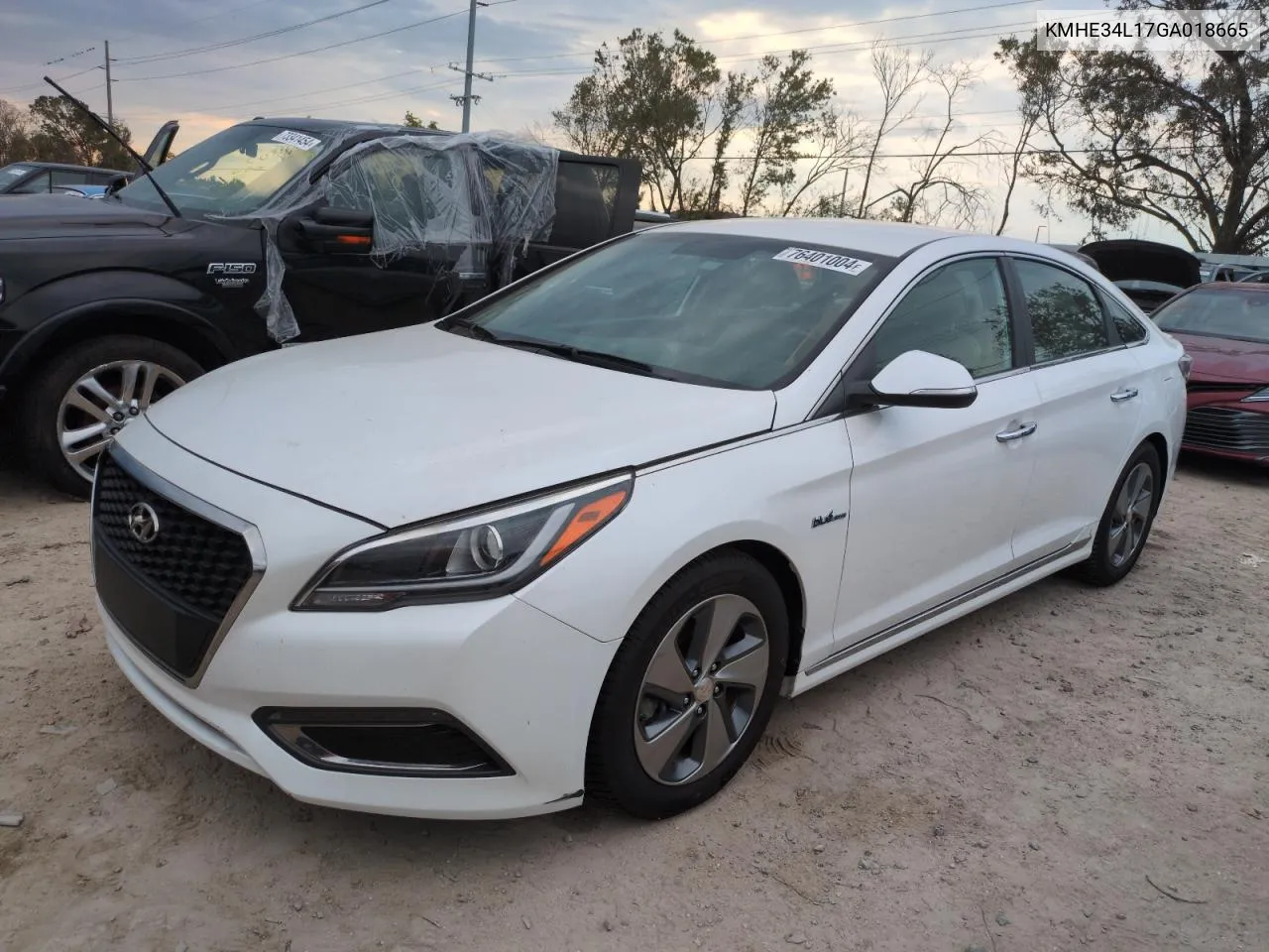 2016 Hyundai Sonata Hybrid VIN: KMHE34L17GA018665 Lot: 76401004