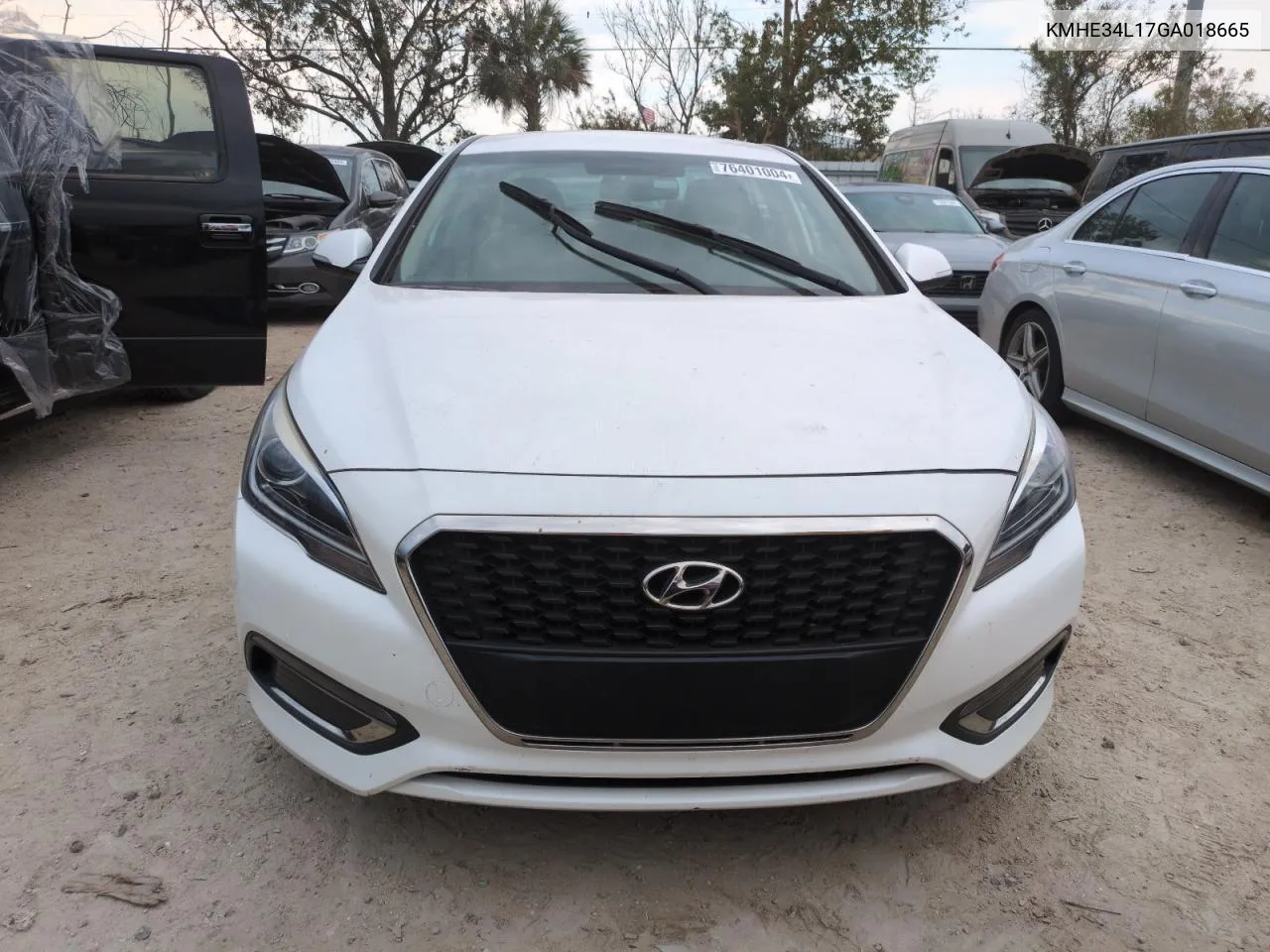 2016 Hyundai Sonata Hybrid VIN: KMHE34L17GA018665 Lot: 76401004