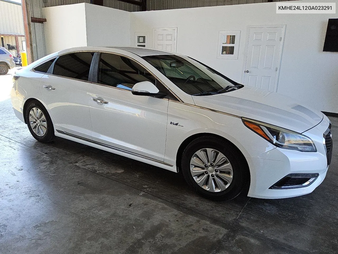 2016 Hyundai Sonata Hybrid VIN: KMHE24L12GA023291 Lot: 77949414