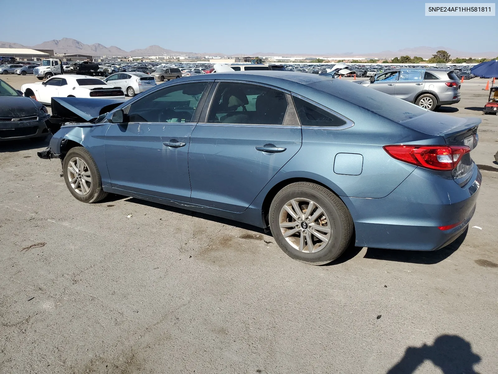 2017 Hyundai Sonata Se VIN: 5NPE24AF1HH581811 Lot: 65816874