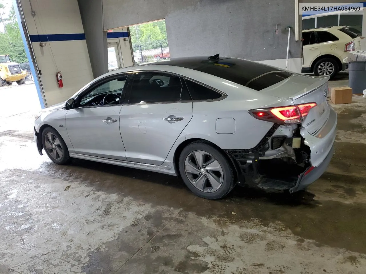 2017 Hyundai Sonata Hybrid VIN: KMHE34L17HA054969 Lot: 66936354