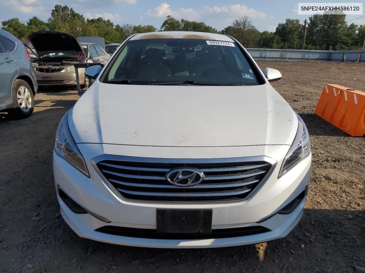 2017 Hyundai Sonata Se VIN: 5NPE24AFXHH586120 Lot: 68924724