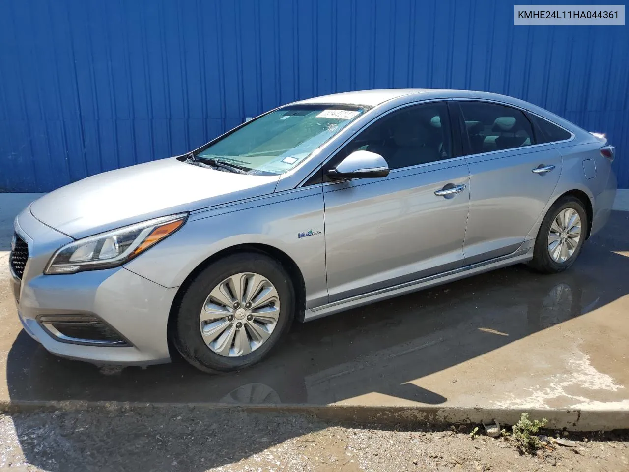 2017 Hyundai Sonata Hybrid VIN: KMHE24L11HA044361 Lot: 69284684