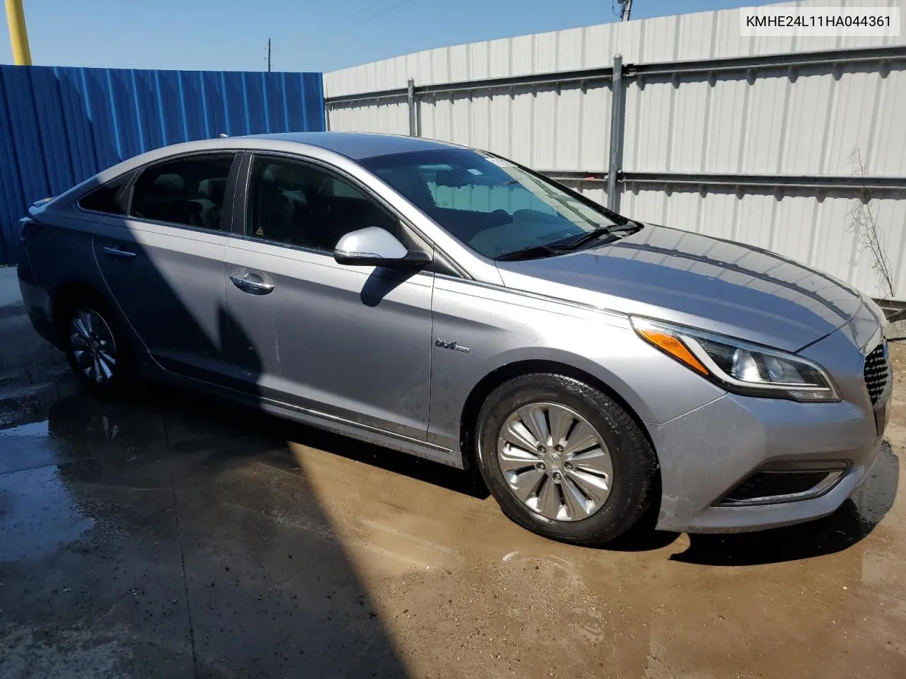 2017 Hyundai Sonata Hybrid VIN: KMHE24L11HA044361 Lot: 69284684